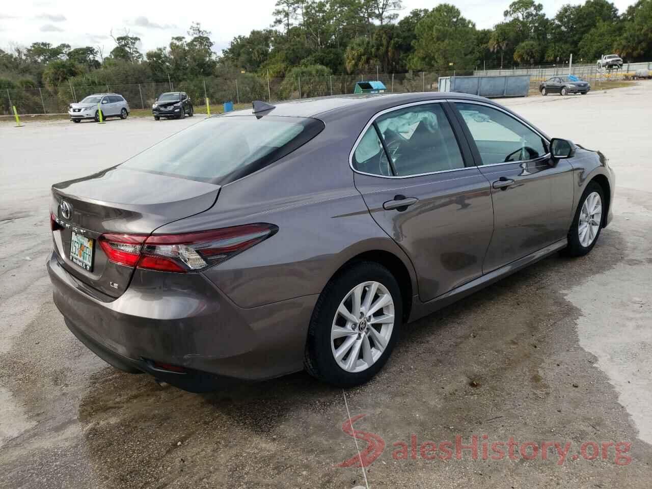 4T1C11AK6MU405967 2021 TOYOTA CAMRY