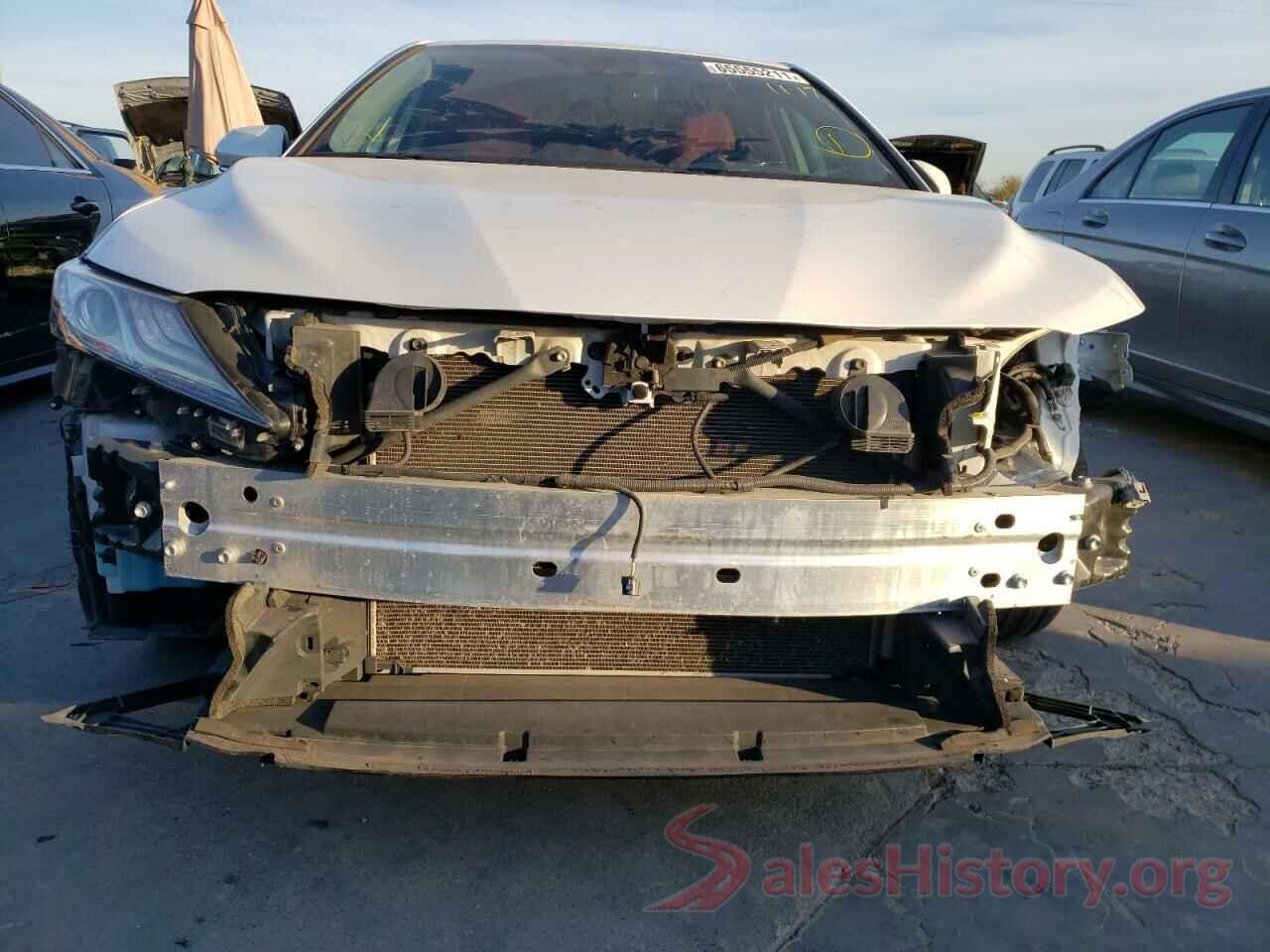 4T1B61HK0KU768393 2019 TOYOTA CAMRY