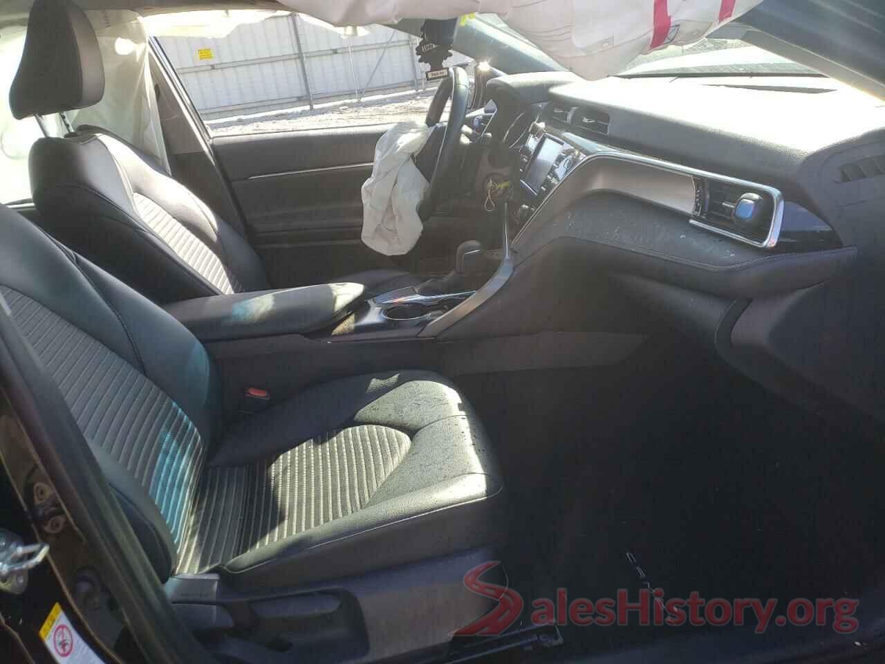 4T1B11HK6JU152310 2018 TOYOTA CAMRY