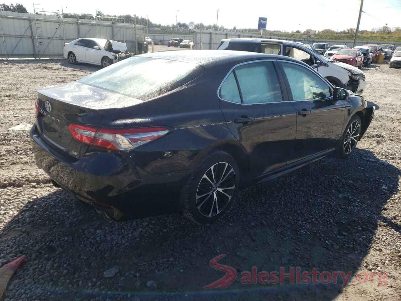 4T1B11HK6JU152310 2018 TOYOTA CAMRY