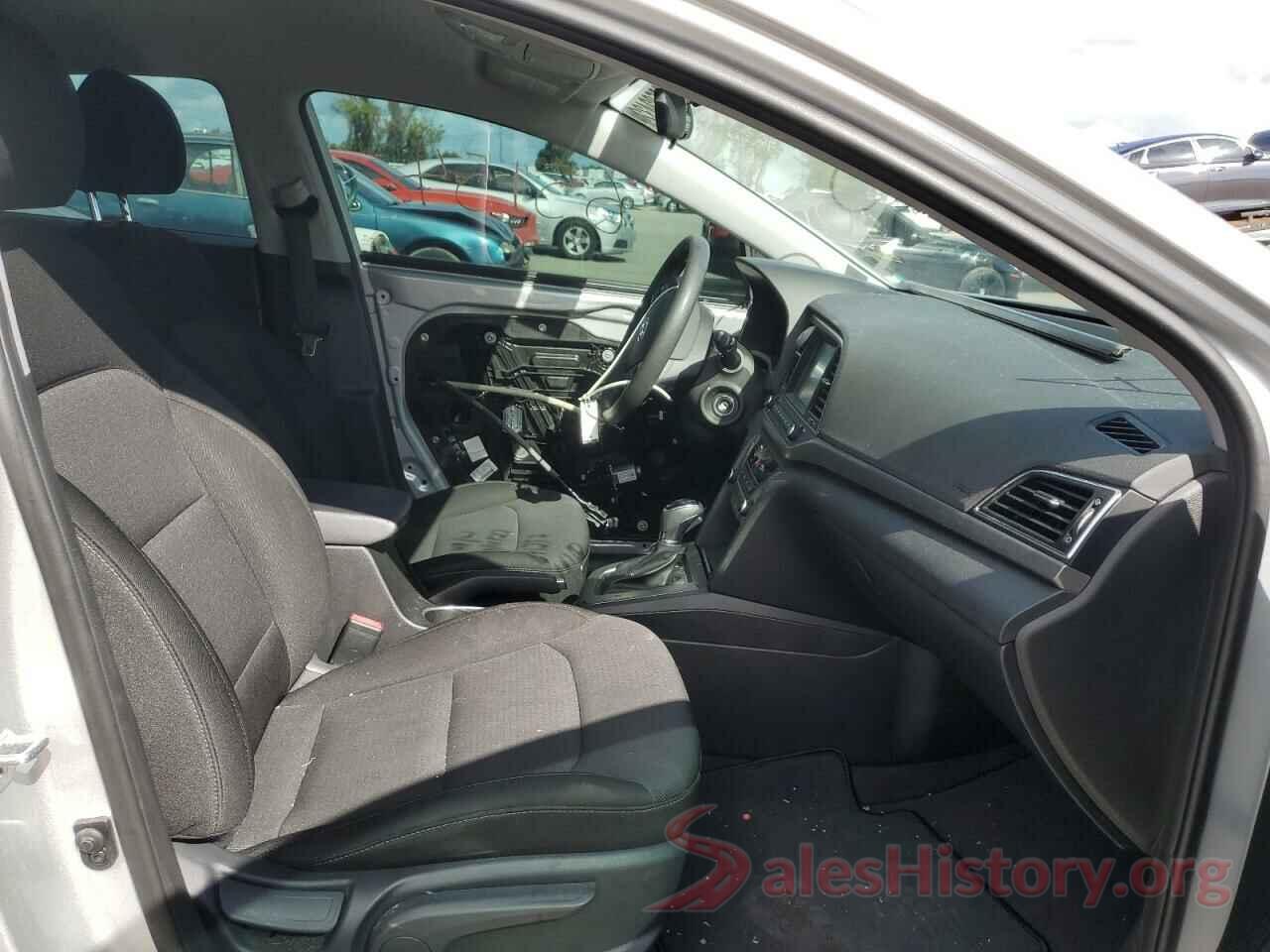 5NPD84LFXJH333716 2018 HYUNDAI ELANTRA