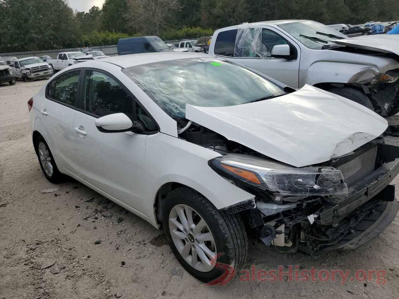 3KPFL4A78HE158125 2017 KIA FORTE