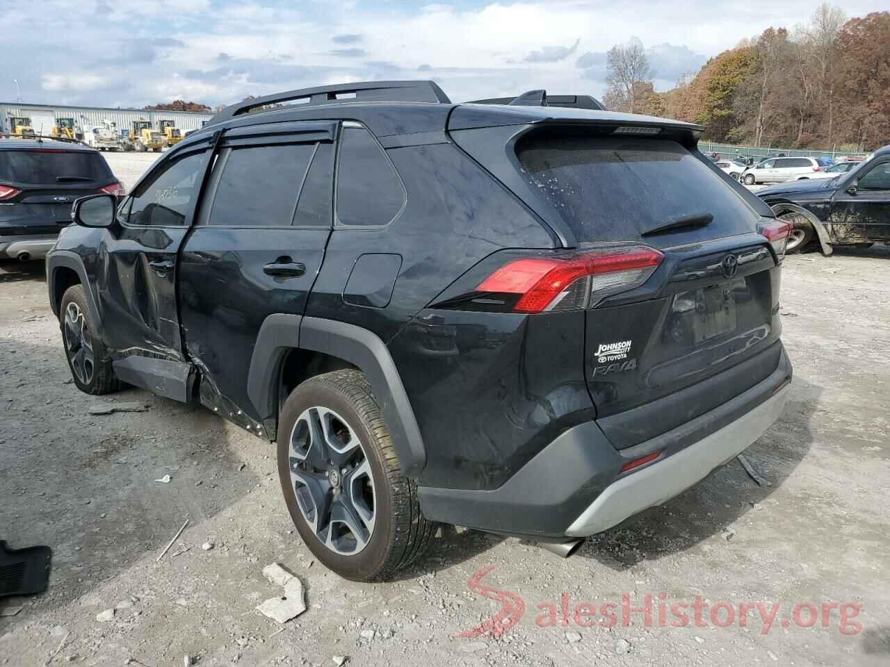 2T3J1RFV2LC113877 2020 TOYOTA RAV4