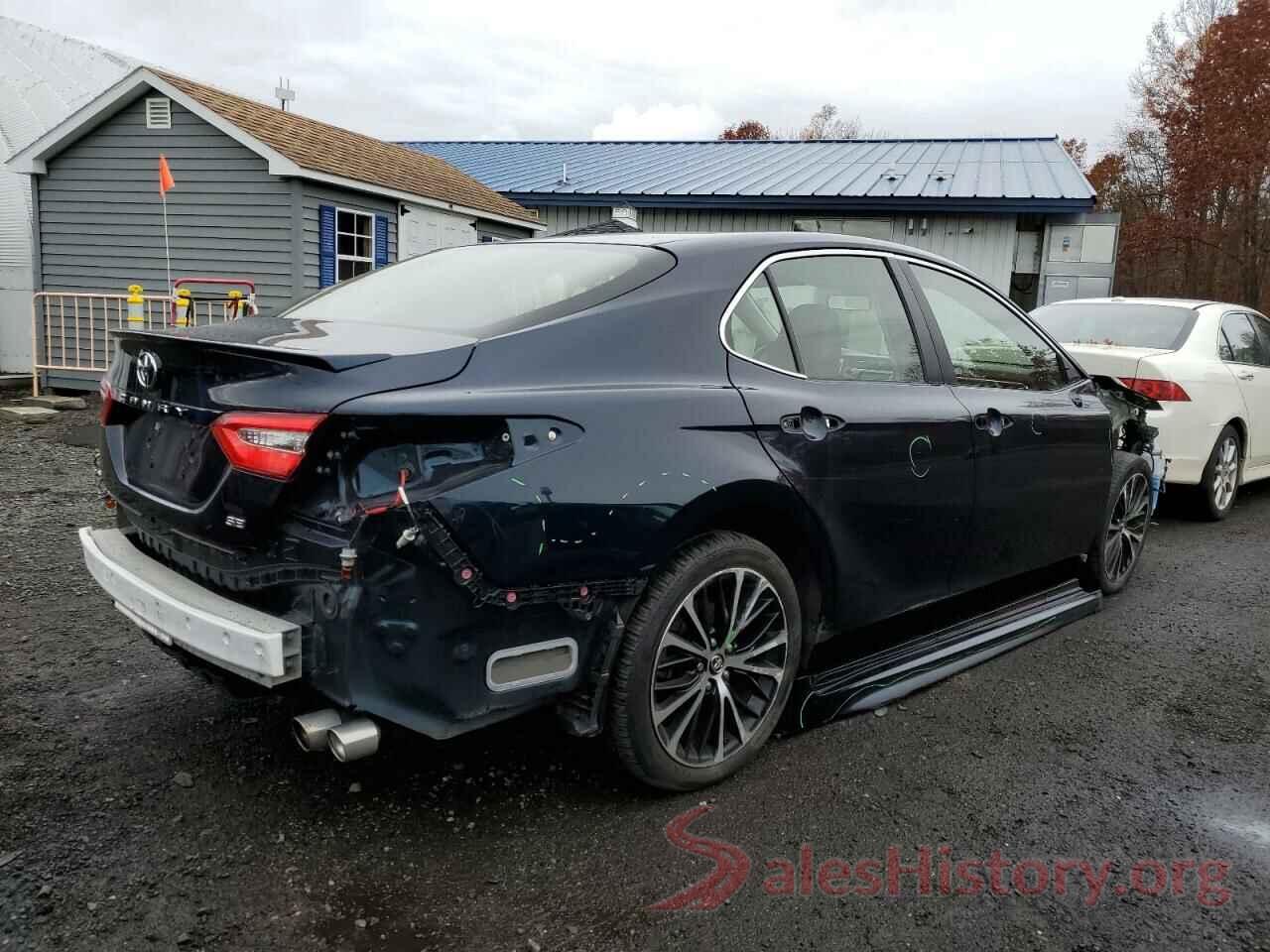 JTNB11HK6J3041326 2018 TOYOTA CAMRY