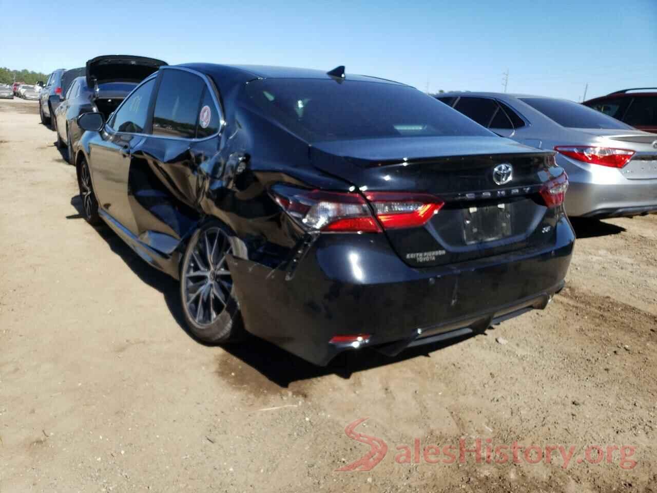 4T1G11AK6MU556261 2021 TOYOTA CAMRY