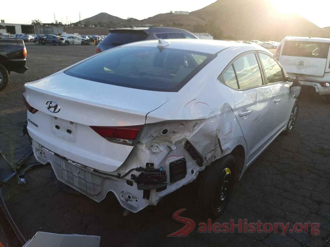 5NPD84LF4JH353511 2018 HYUNDAI ELANTRA