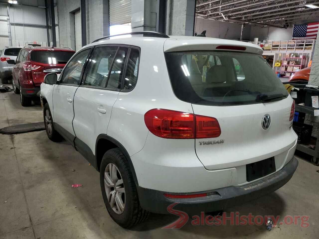 WVGBV7AX9HK011914 2017 VOLKSWAGEN TIGUAN