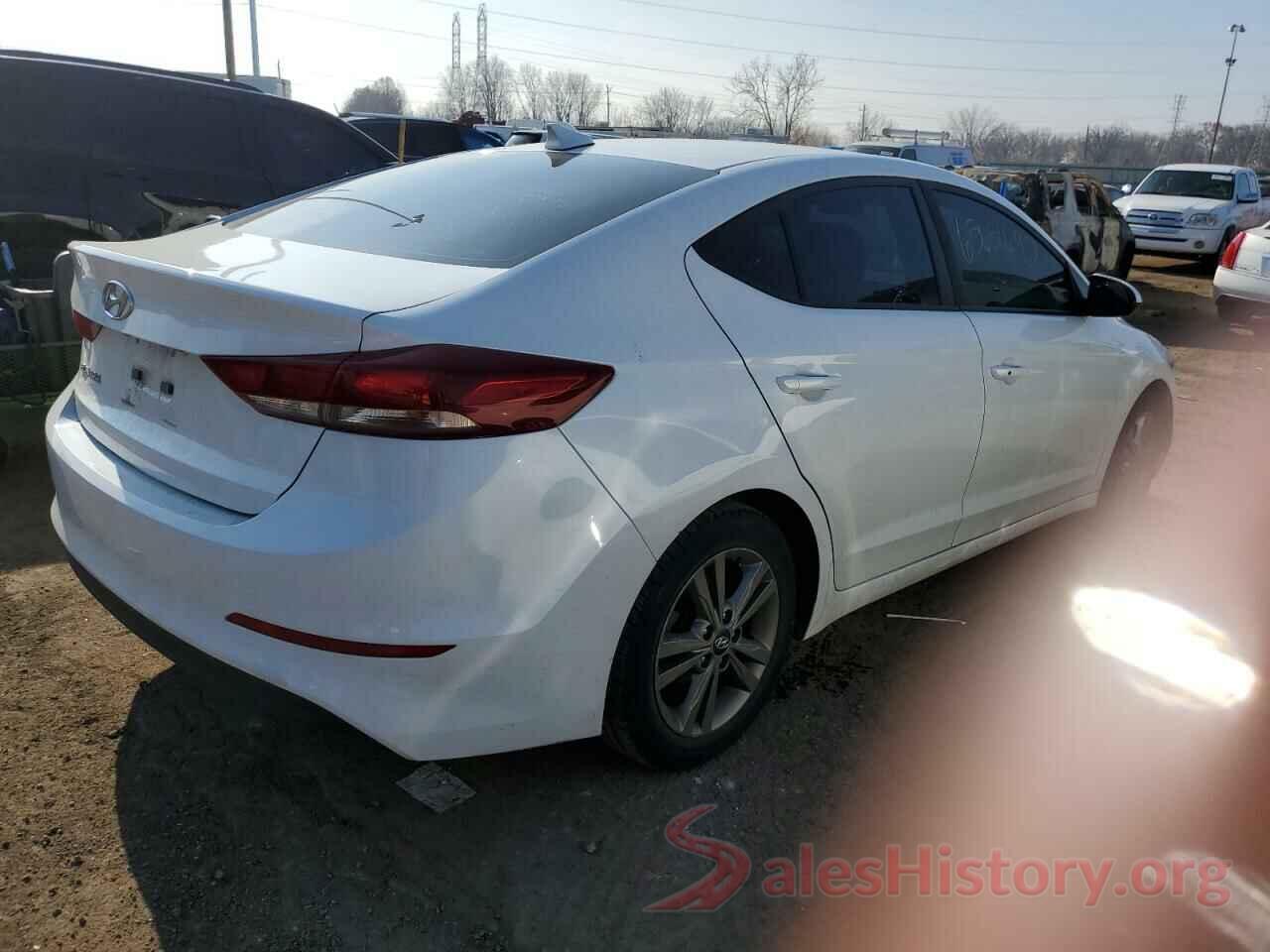 5NPD84LF4JH284612 2018 HYUNDAI ELANTRA