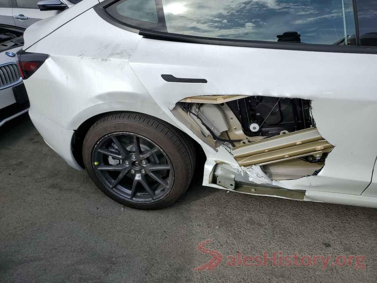 5YJ3E1EB9NF299401 2022 TESLA MODEL 3