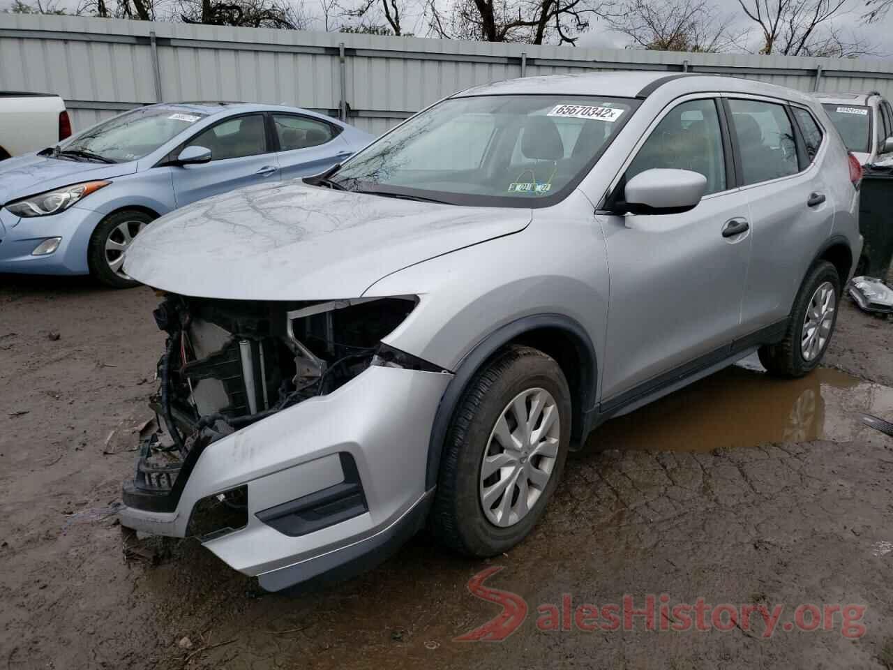 KNMAT2MV6JP517003 2018 NISSAN ROGUE