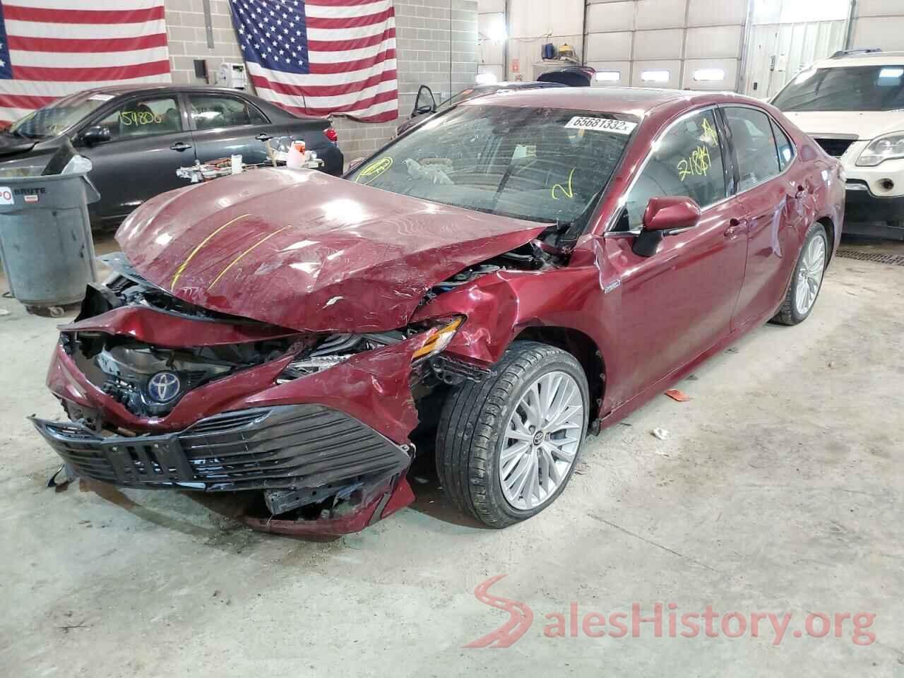 4T1B21HK9JU504700 2018 TOYOTA CAMRY