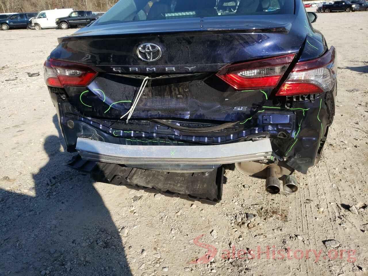 4T1G11AK4MU569185 2021 TOYOTA CAMRY