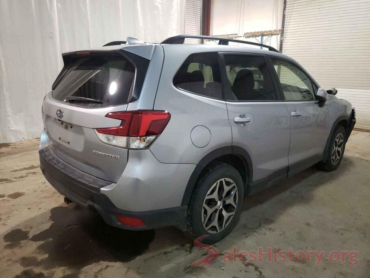 JF2SKAEC7KH527051 2019 SUBARU FORESTER