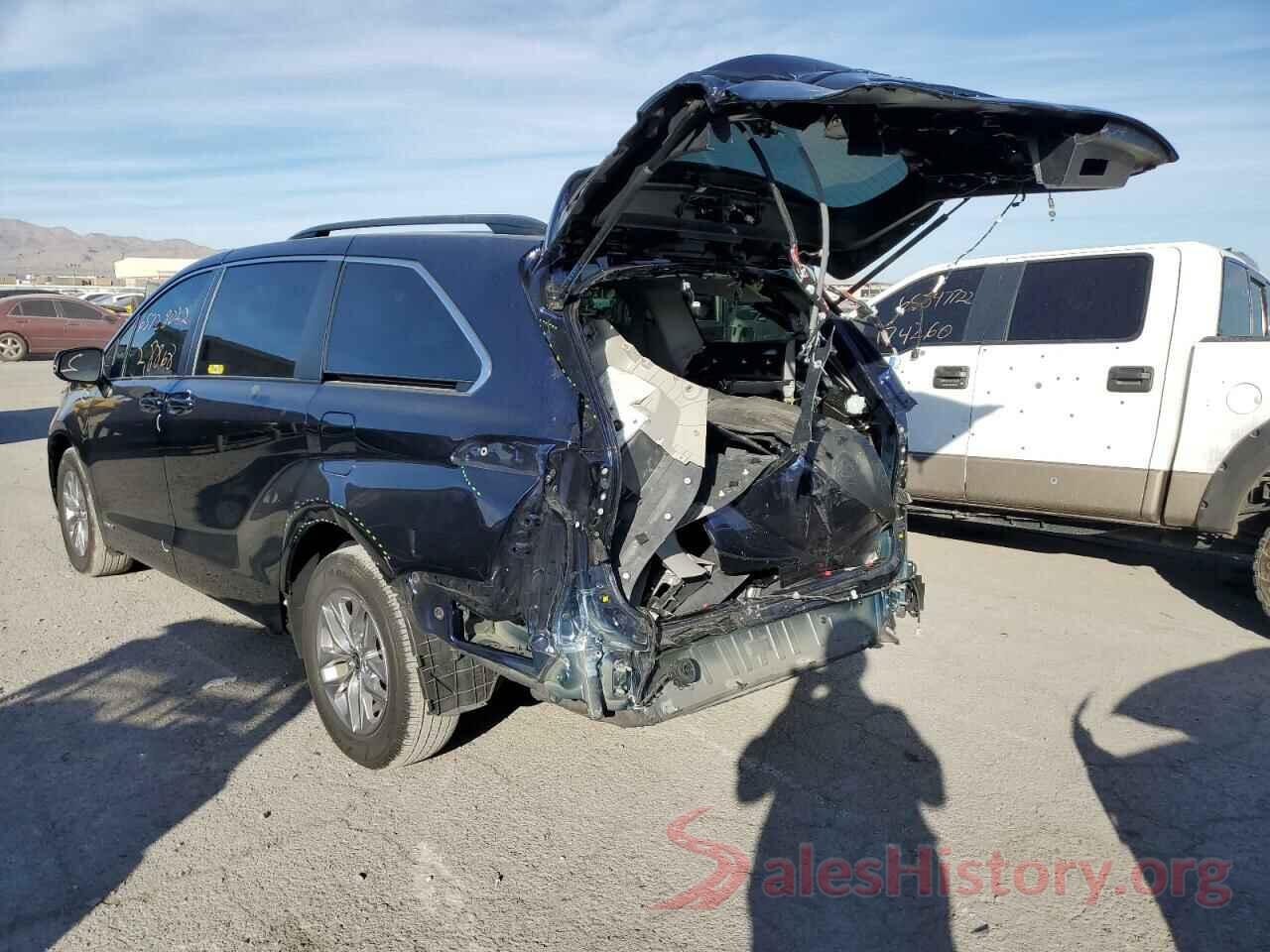 5TDKRKEC1MS069666 2021 TOYOTA SIENNA