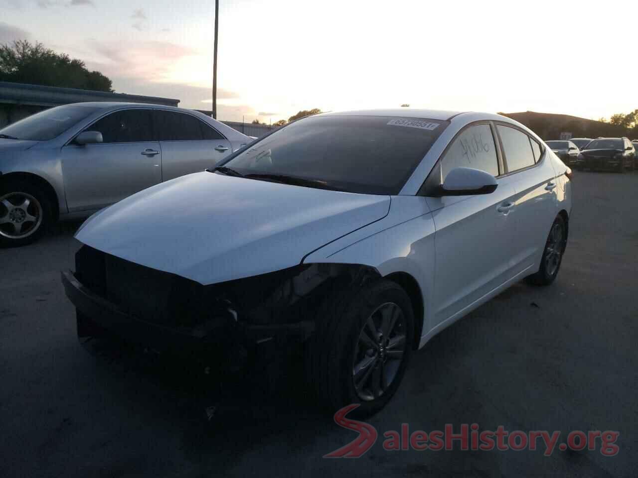 5NPD84LF3HH008822 2017 HYUNDAI ELANTRA