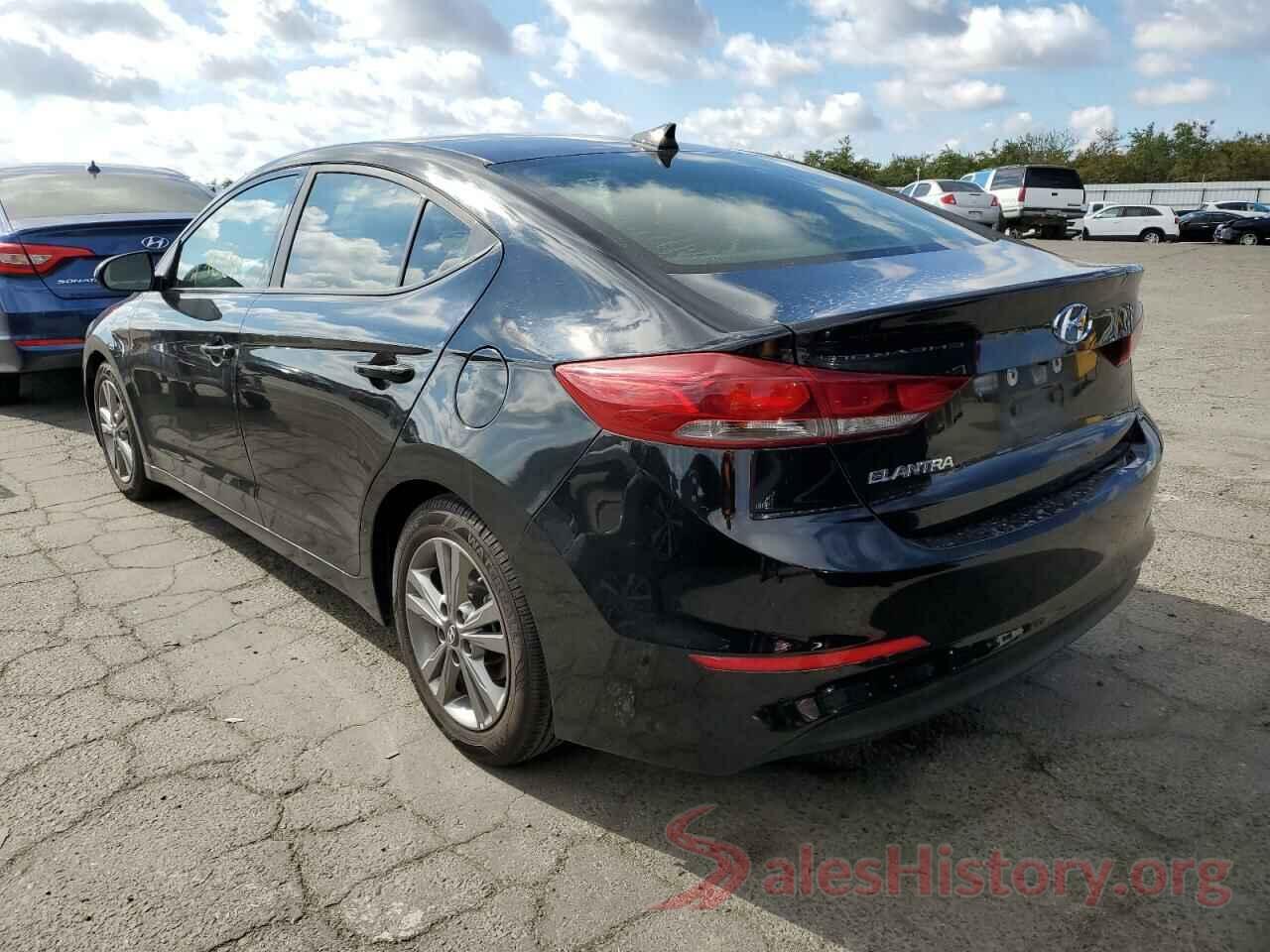 5NPD84LFXJH383578 2018 HYUNDAI ELANTRA