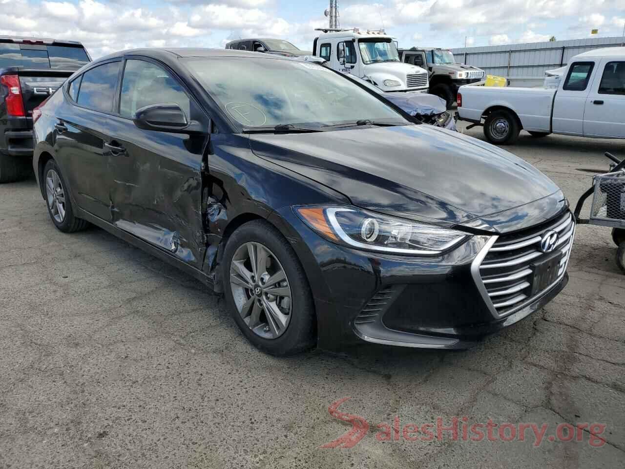 5NPD84LFXJH383578 2018 HYUNDAI ELANTRA