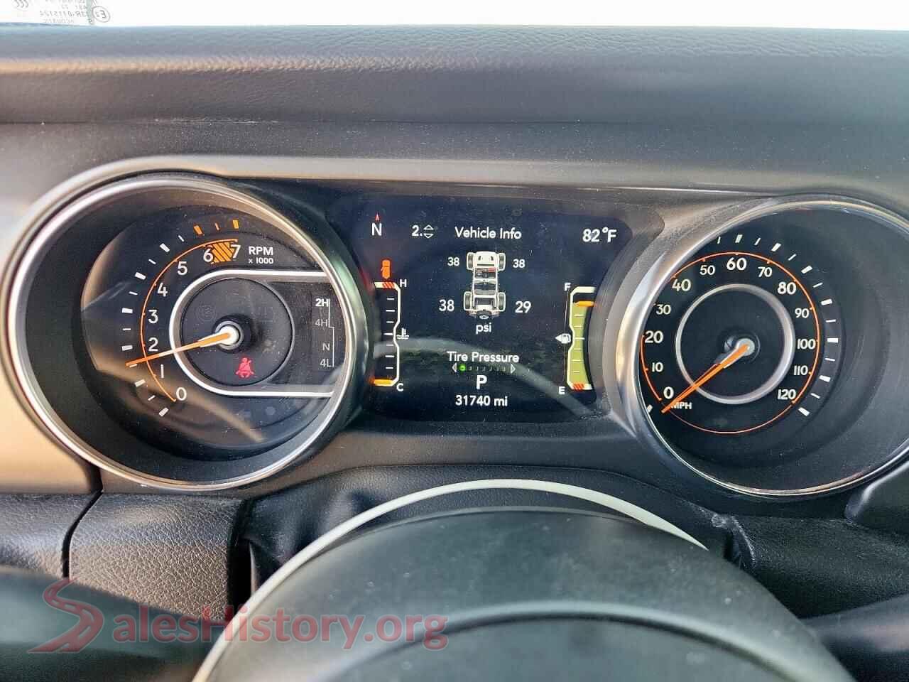 2023 JEEP WRANGLER VIN 1C4GJXAN6PW671629, interior center console