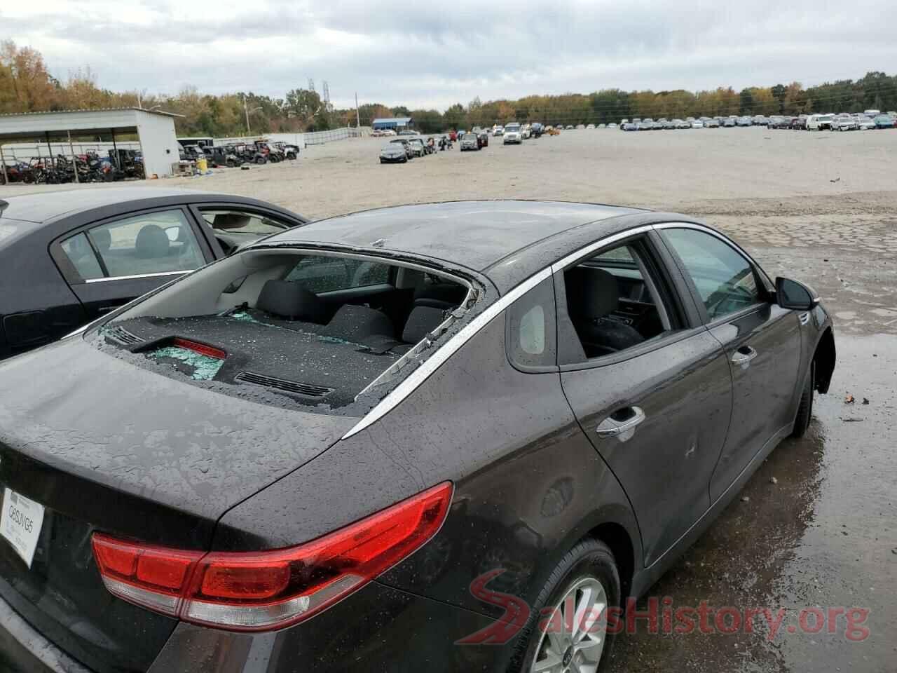 KNAGT4L3XJ5234358 2018 KIA OPTIMA