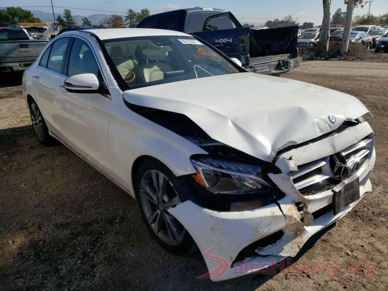 55SWF4JB3GU141736 2016 MERCEDES-BENZ C-CLASS