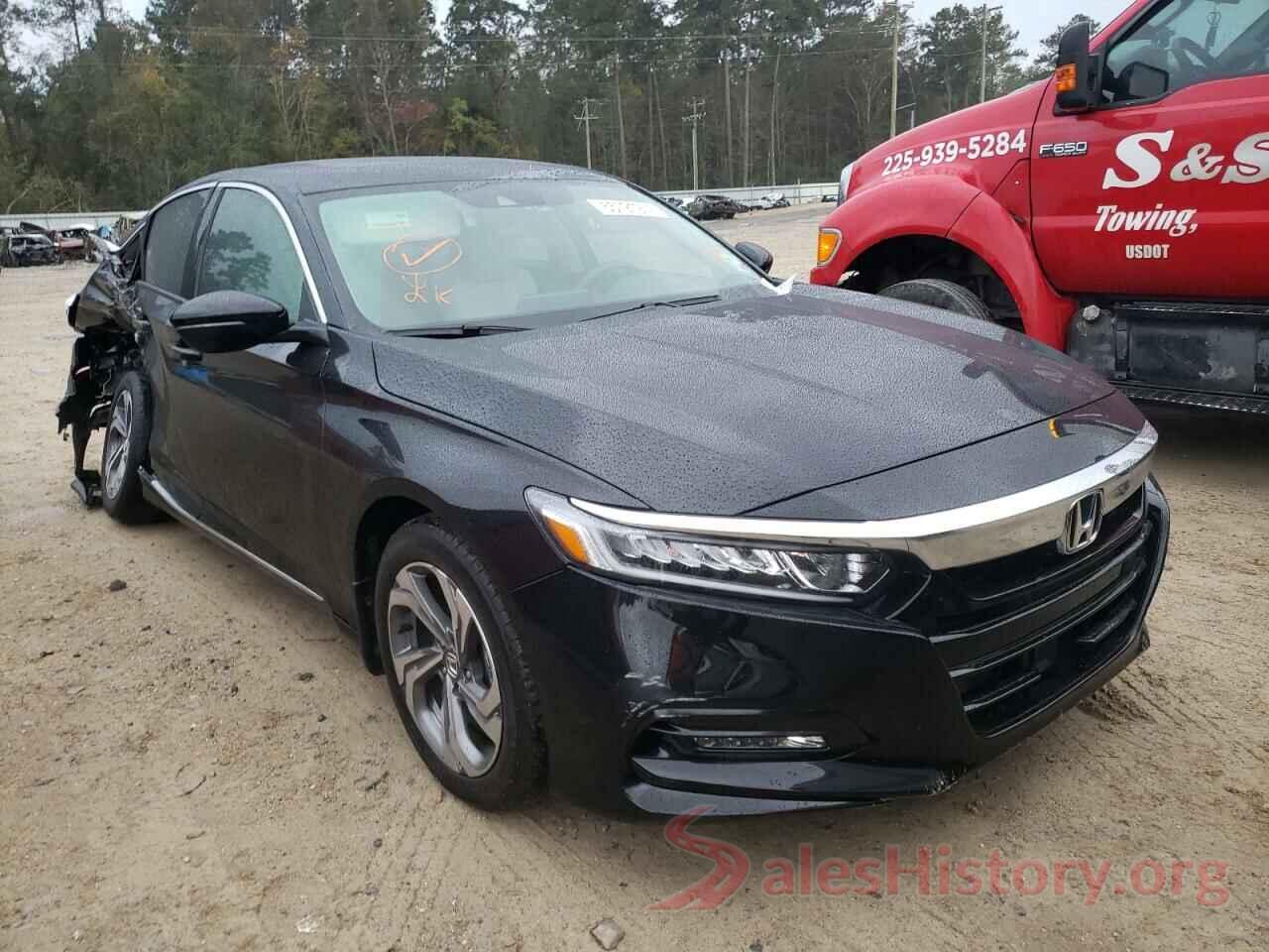 1HGCV2F54JA005678 2018 HONDA ACCORD