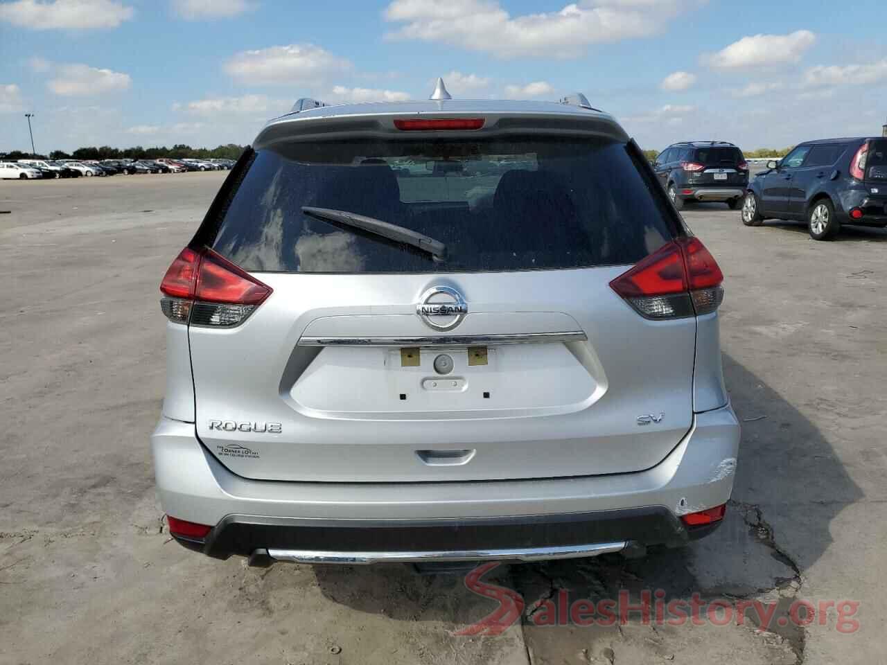 KNMAT2MT3JP550930 2018 NISSAN ROGUE