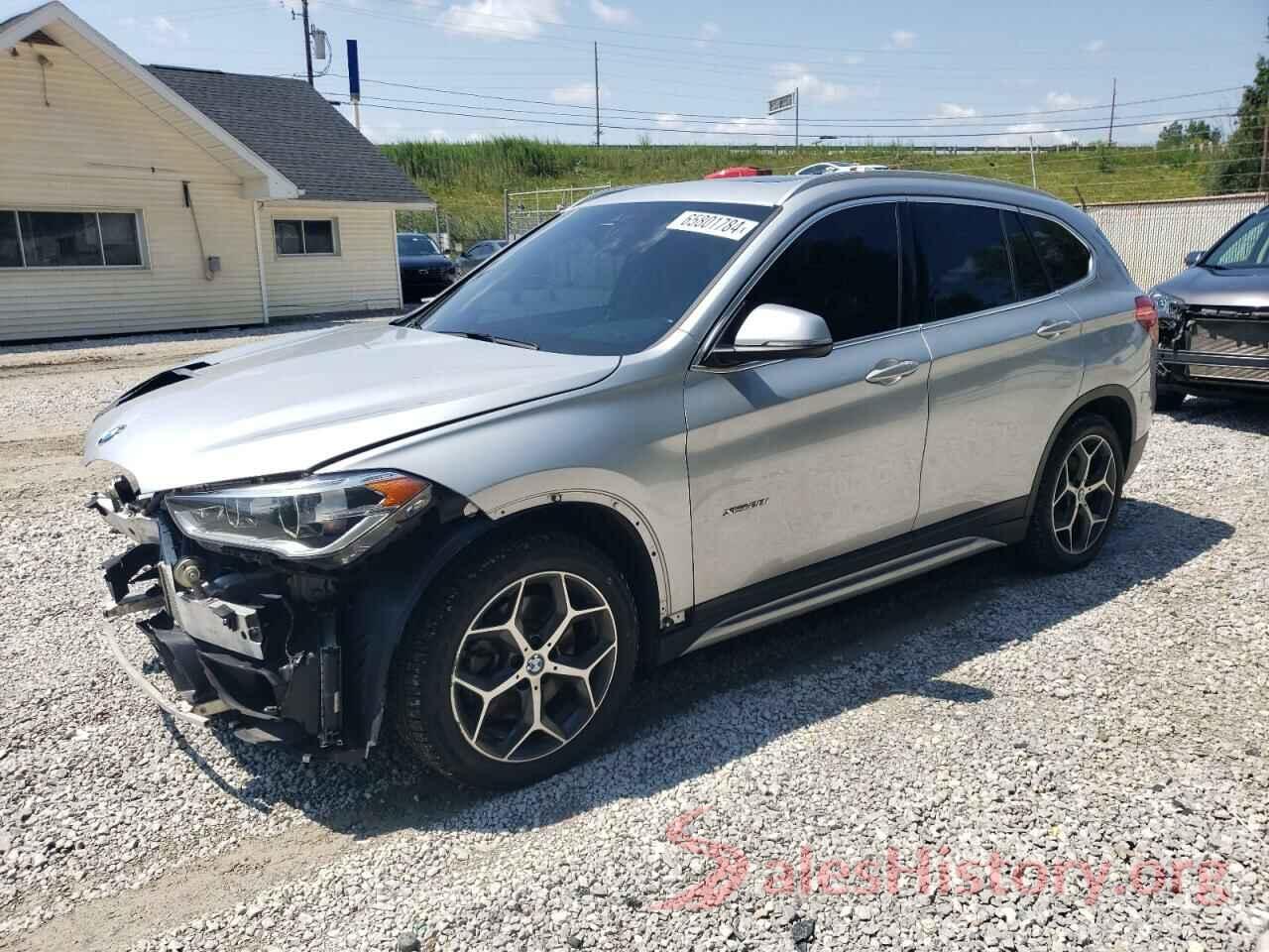 WBXHT3C3XJ5K29049 2018 BMW X1