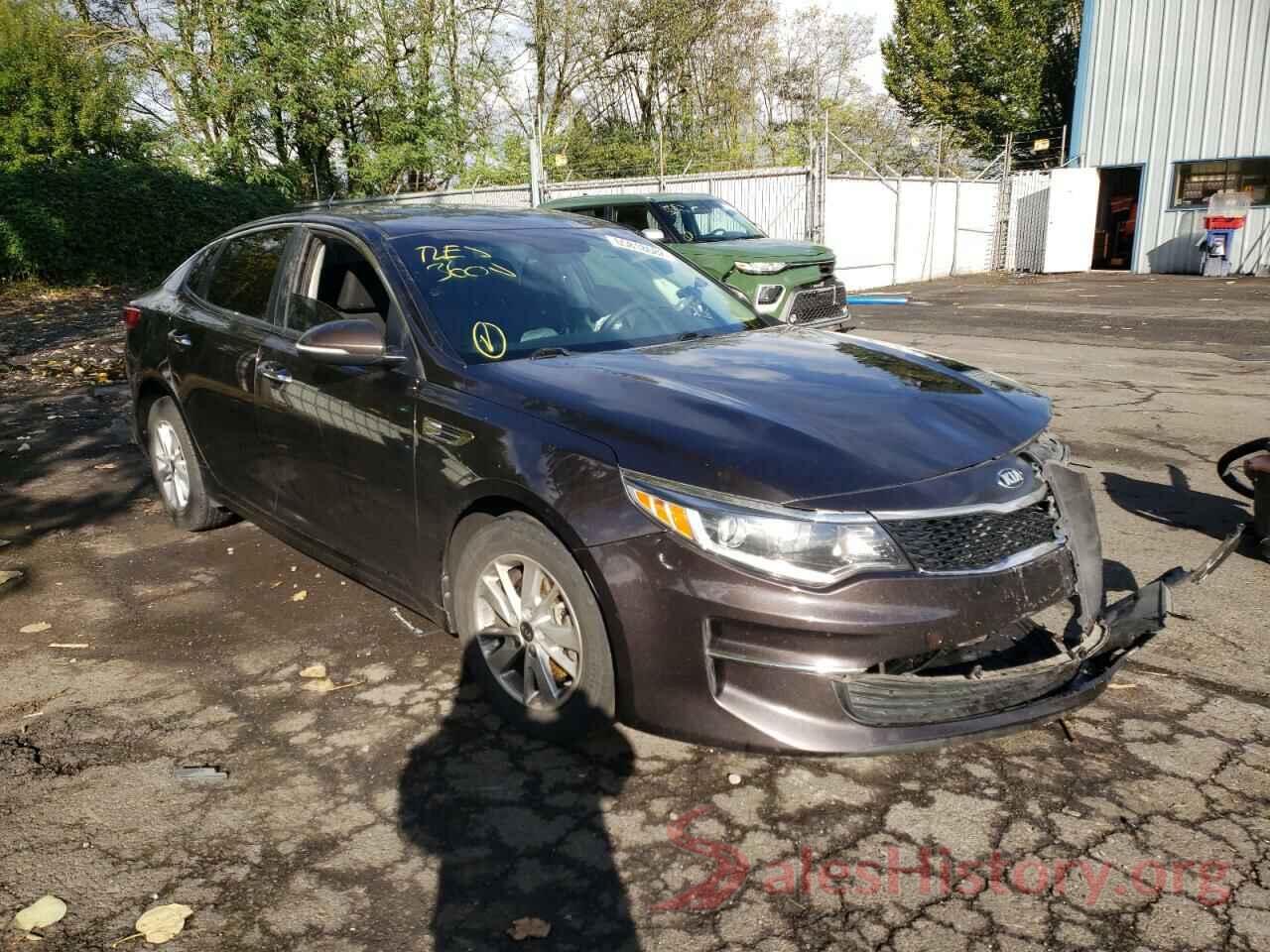 KNAGT4L37J5238576 2018 KIA OPTIMA