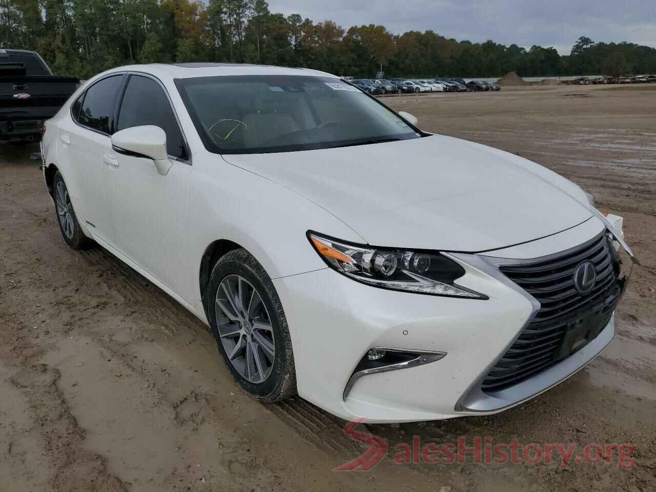 JTHBW1GG9H2151594 2017 LEXUS ES300