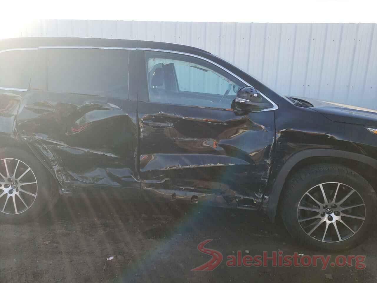 5TDJZRFH7HS465881 2017 TOYOTA HIGHLANDER