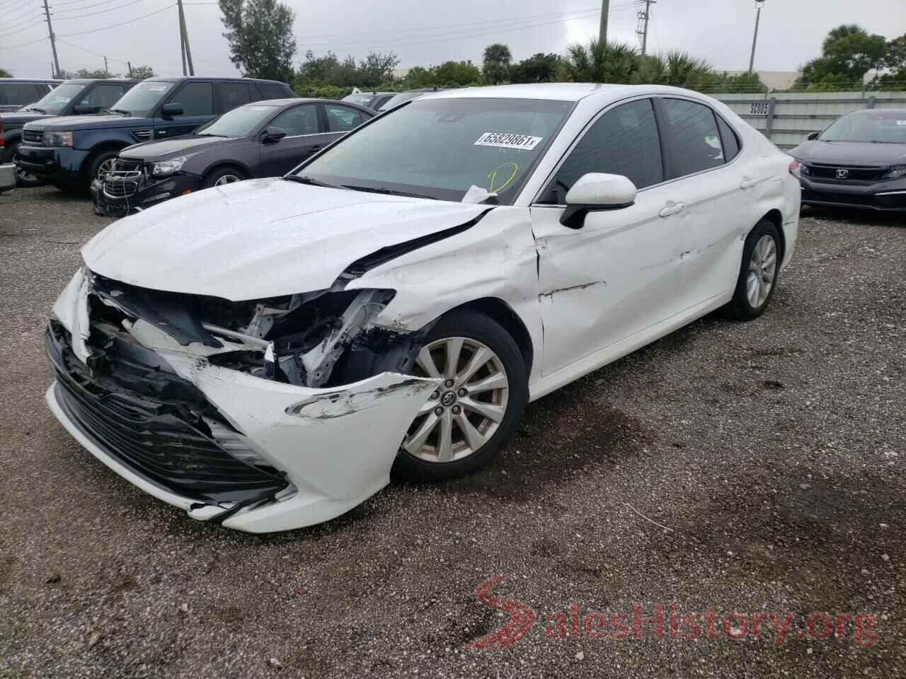 4T1B11HK8JU576801 2018 TOYOTA CAMRY