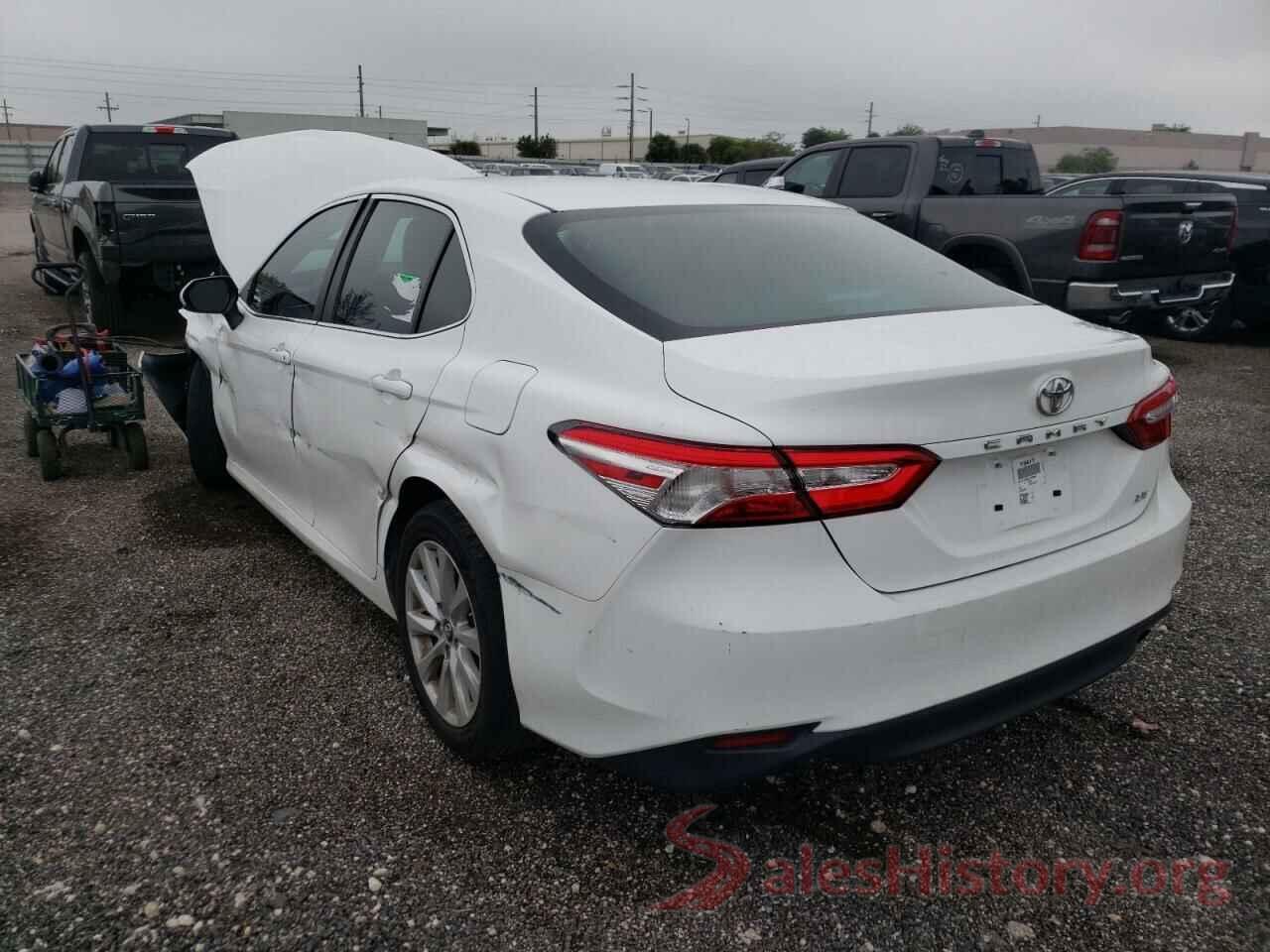 4T1B11HK8JU576801 2018 TOYOTA CAMRY