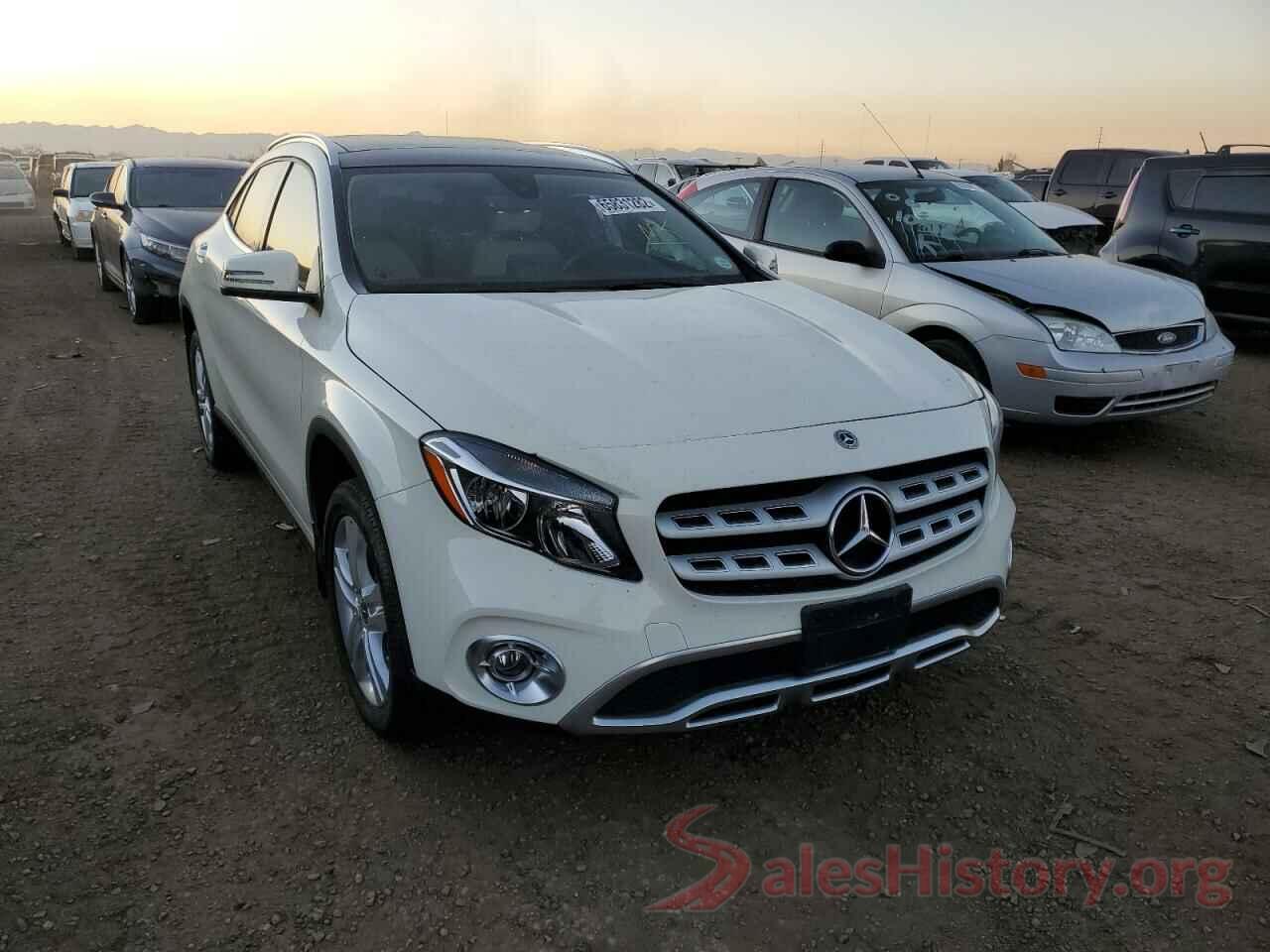 WDCTG4GB0JJ424680 2018 MERCEDES-BENZ GLA-CLASS