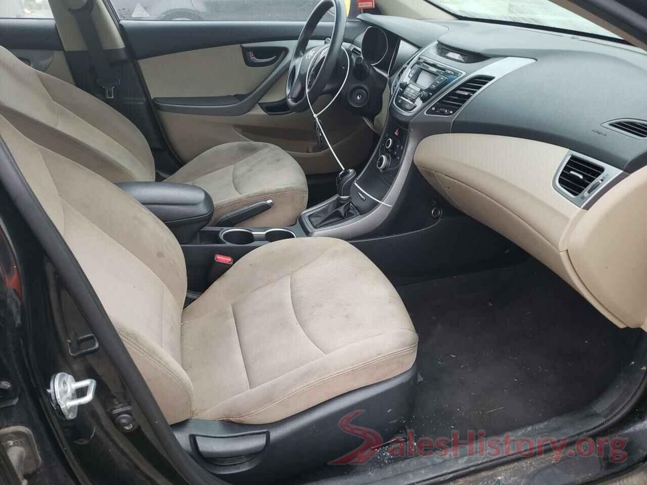 KMHDH4AE0GU646035 2016 HYUNDAI ELANTRA