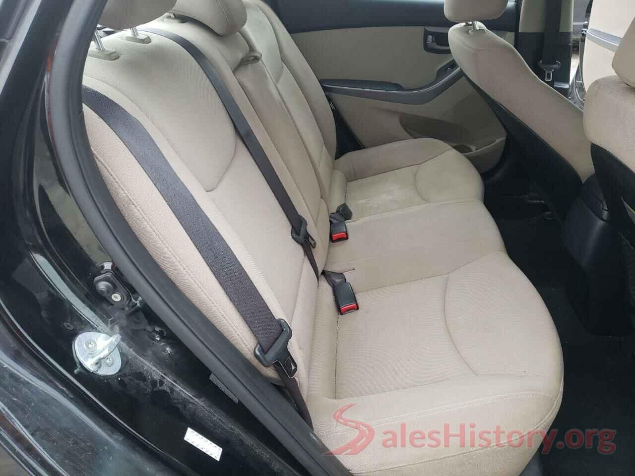 KMHDH4AE0GU646035 2016 HYUNDAI ELANTRA