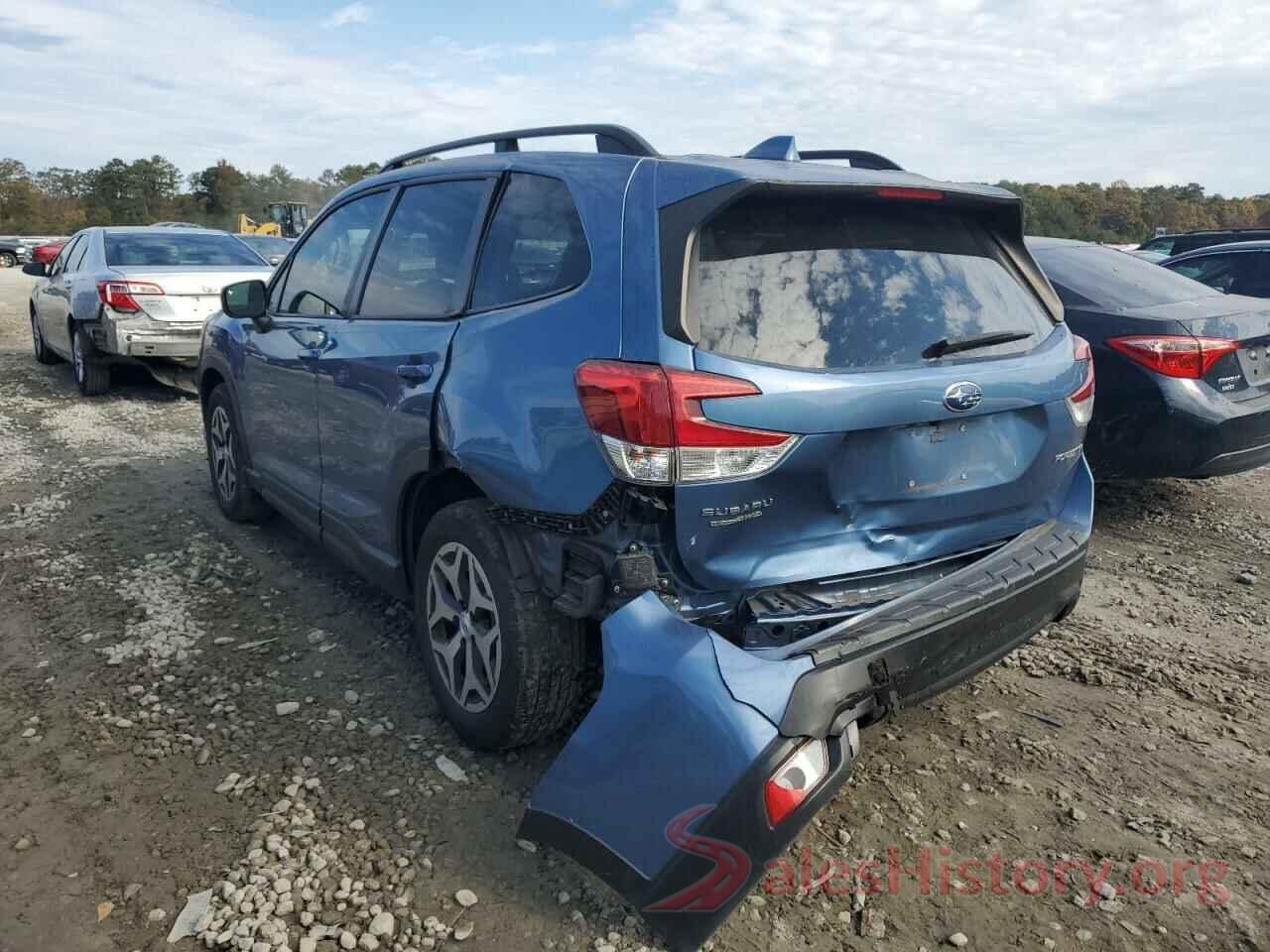 JF2SKAGC3KH561906 2019 SUBARU FORESTER