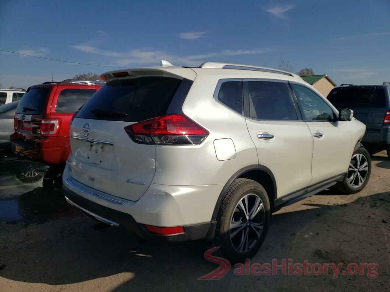 5N1AT2MV0HC833400 2017 NISSAN ROGUE