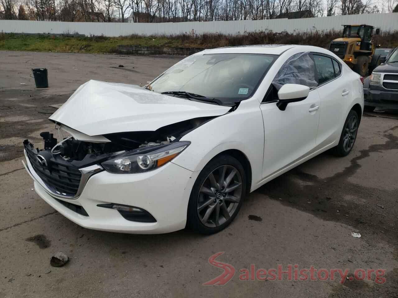 3MZBN1V38JM258250 2018 MAZDA 3