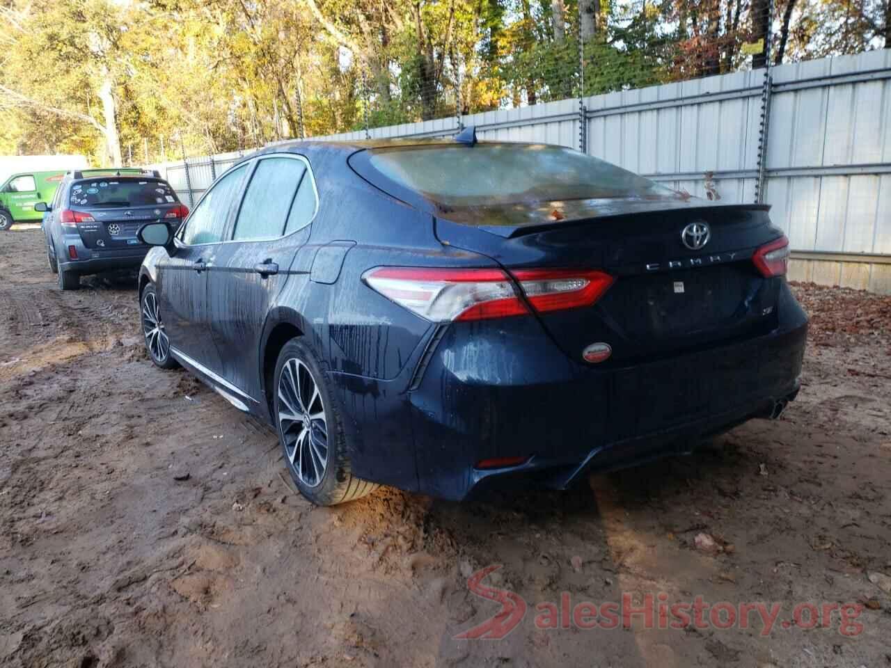 4T1B11HK6JU578370 2018 TOYOTA CAMRY