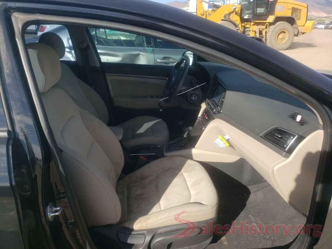 5NPD84LF4JH267633 2018 HYUNDAI ELANTRA