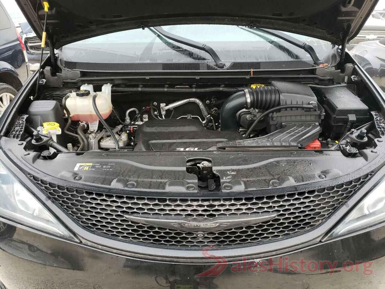 2C4RC1EG5JR320948 2018 CHRYSLER PACIFICA