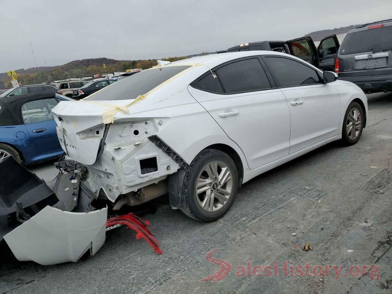 5NPD84LF3KH477366 2019 HYUNDAI ELANTRA