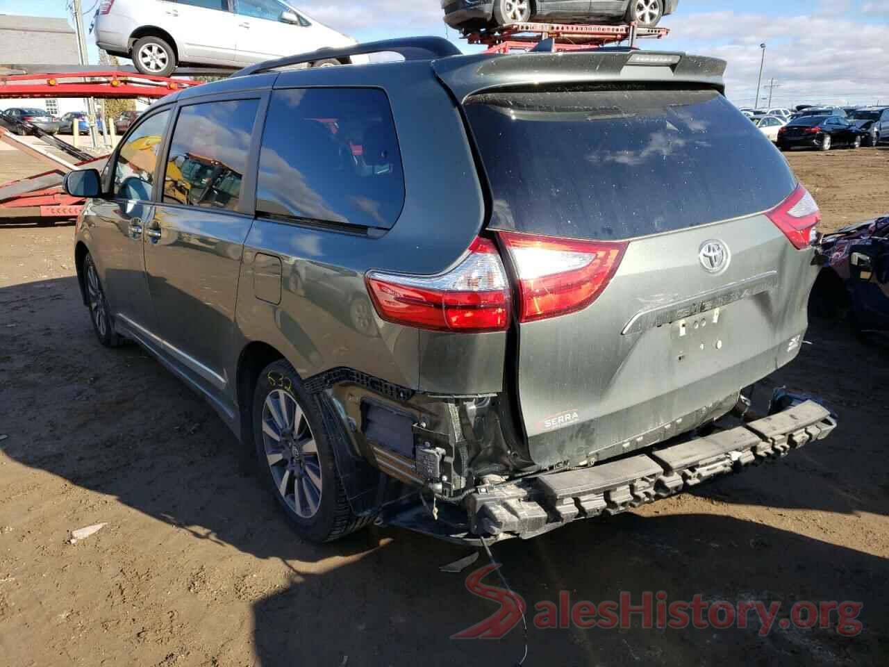 5TDDZ3DC1JS198695 2018 TOYOTA SIENNA