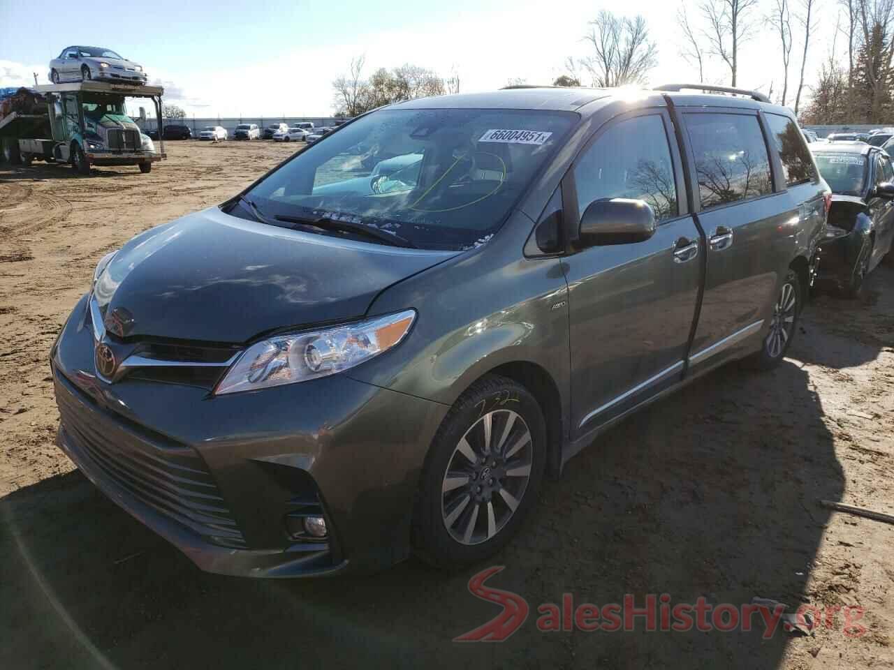 5TDDZ3DC1JS198695 2018 TOYOTA SIENNA