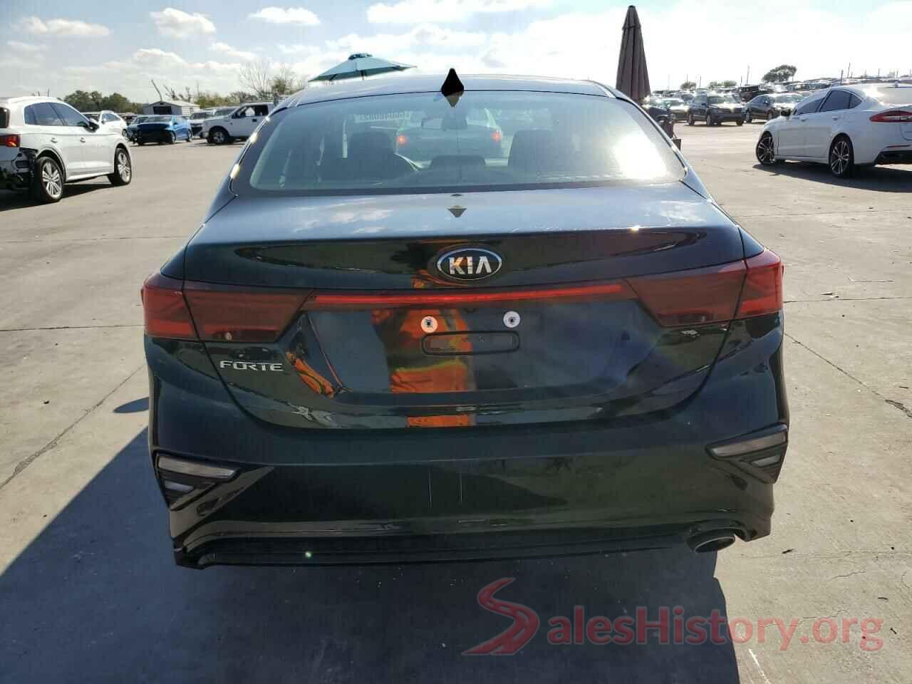 3KPF24AD4KE058927 2019 KIA FORTE