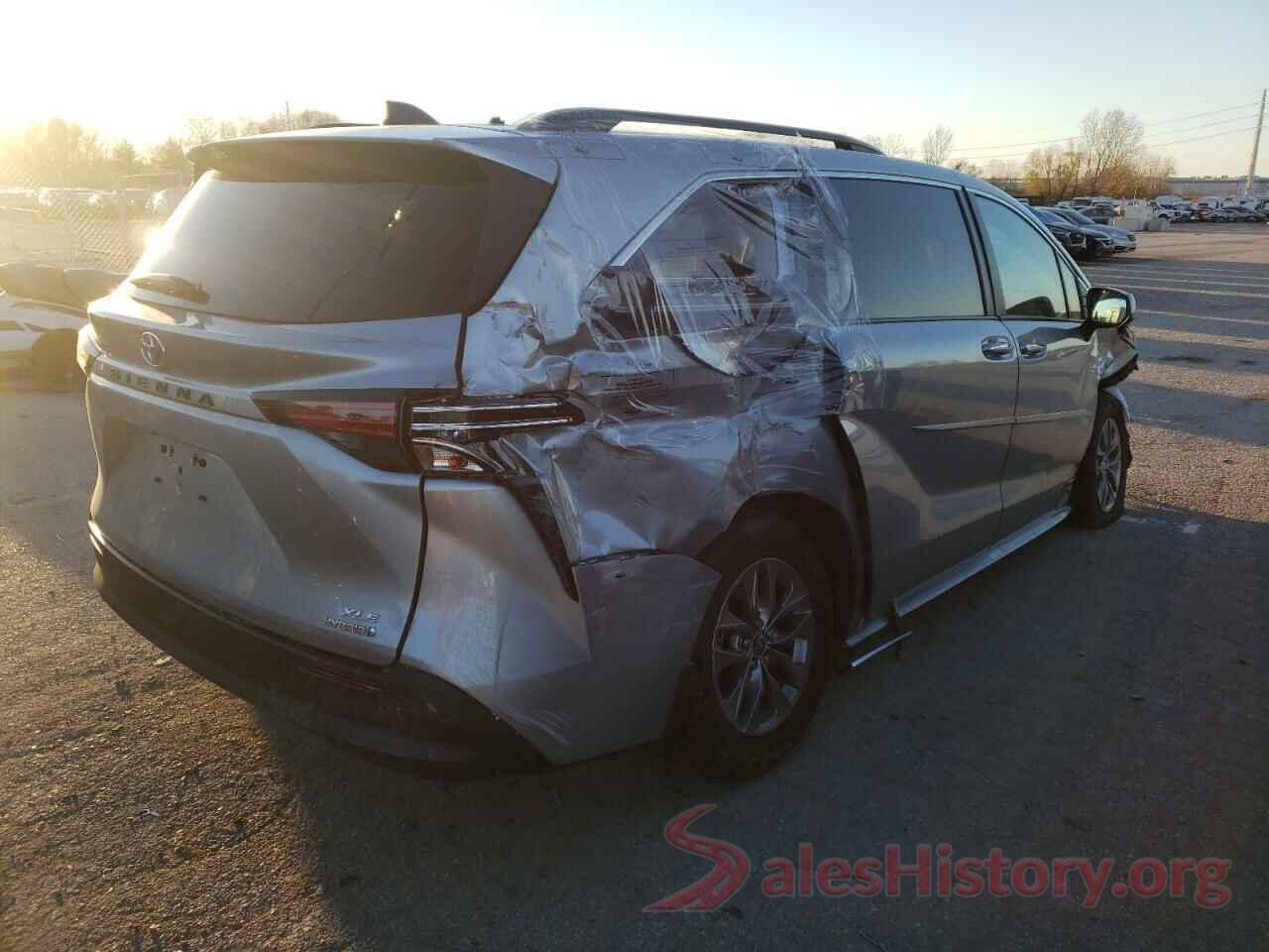 5TDJRKEC0MS026352 2021 TOYOTA SIENNA