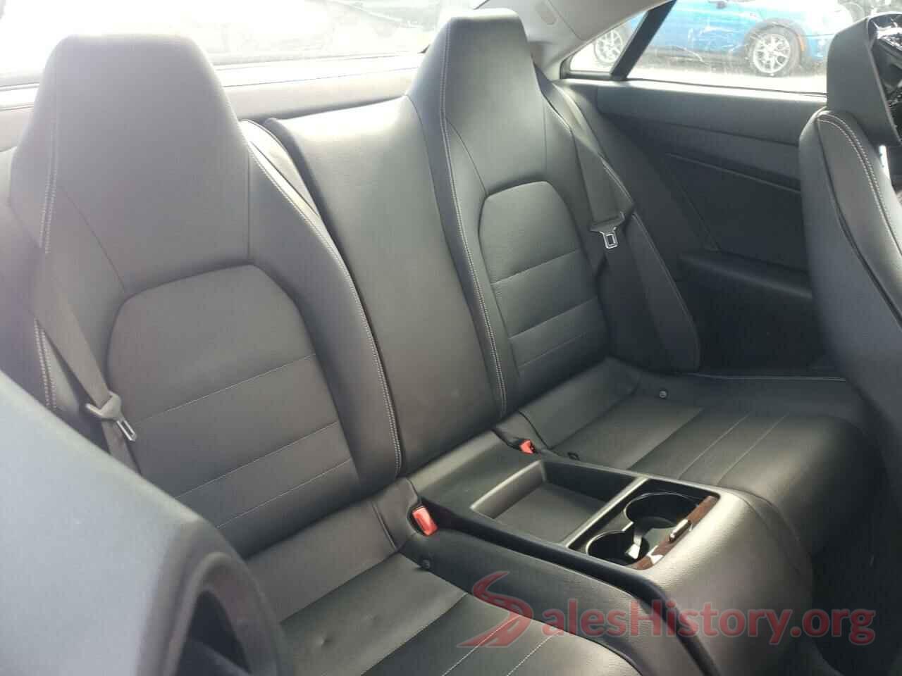 WDDKJ7CB4AF012345 2010 MERCEDES-BENZ E-CLASS