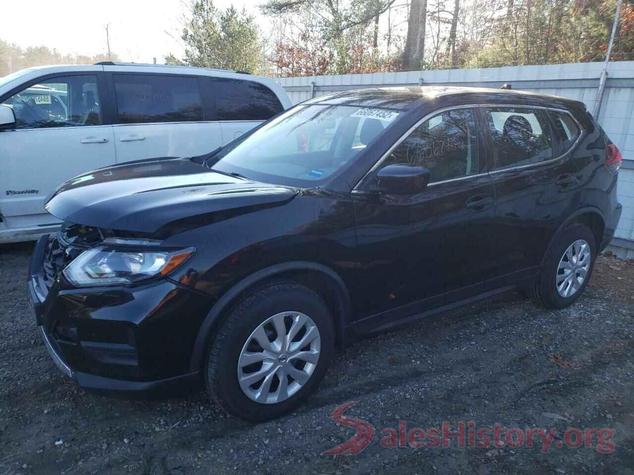 JN8AT2MVXJW327957 2018 NISSAN ROGUE