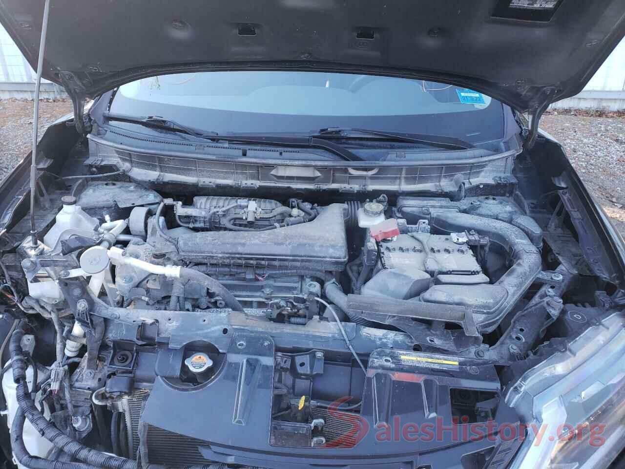 JN8AT2MVXJW327957 2018 NISSAN ROGUE