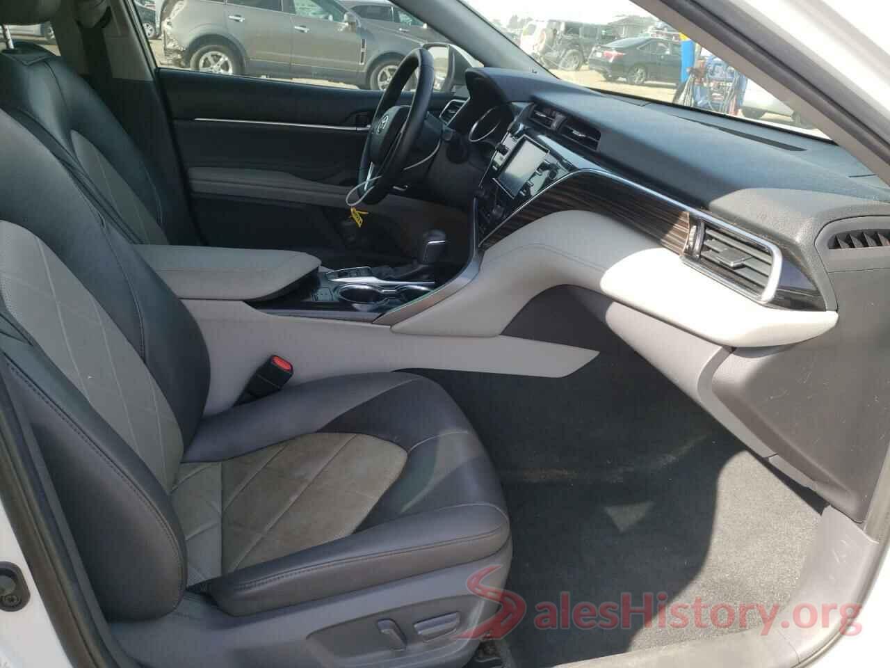 4T1B21HK4JU006386 2018 TOYOTA CAMRY